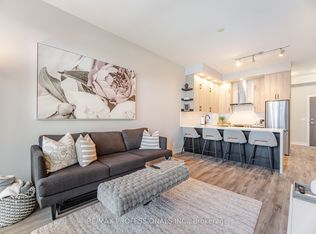28 Linden St #2207, Toronto, ON M4Y 0A4