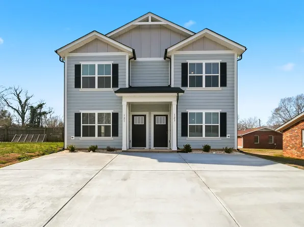 121 18th St NW, Hickory, NC 28601