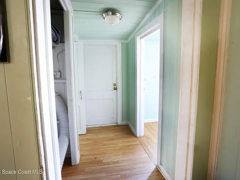 317 Pineda St #B — Photo 11
