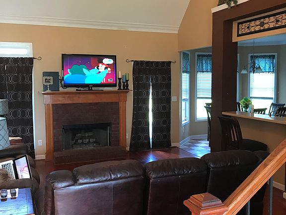 2 Story Greatroom