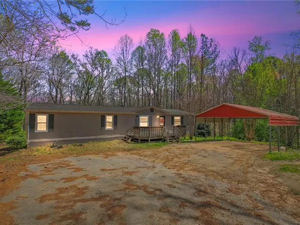 83 Twin Creeks Dr, Bremen, GA 30110