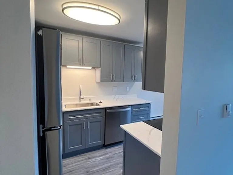 Ekilai Apartments - Spacious 1 Bed, 2 Bed Units & 3 Bed Units, w/ Private Balcony ~ Designer fini... — Photo 35