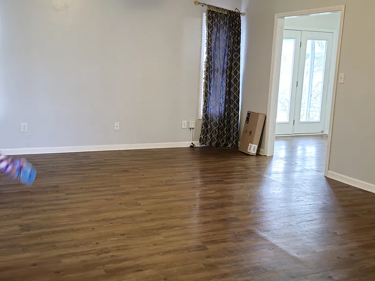406 Old Towne Rd — Photo 31