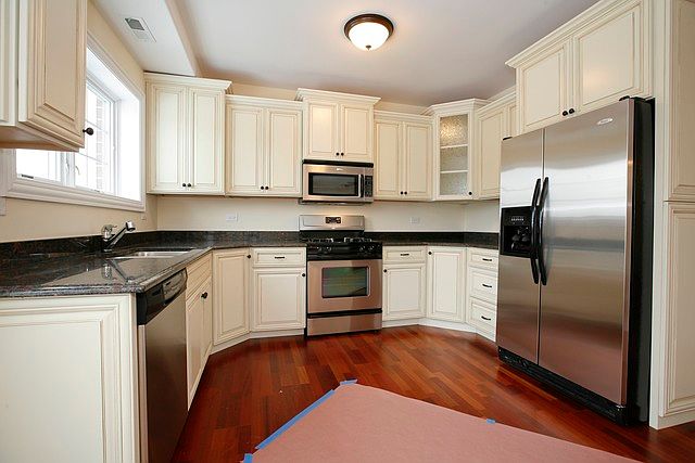 1st image of 36 S Cass Ave Unit 4B
