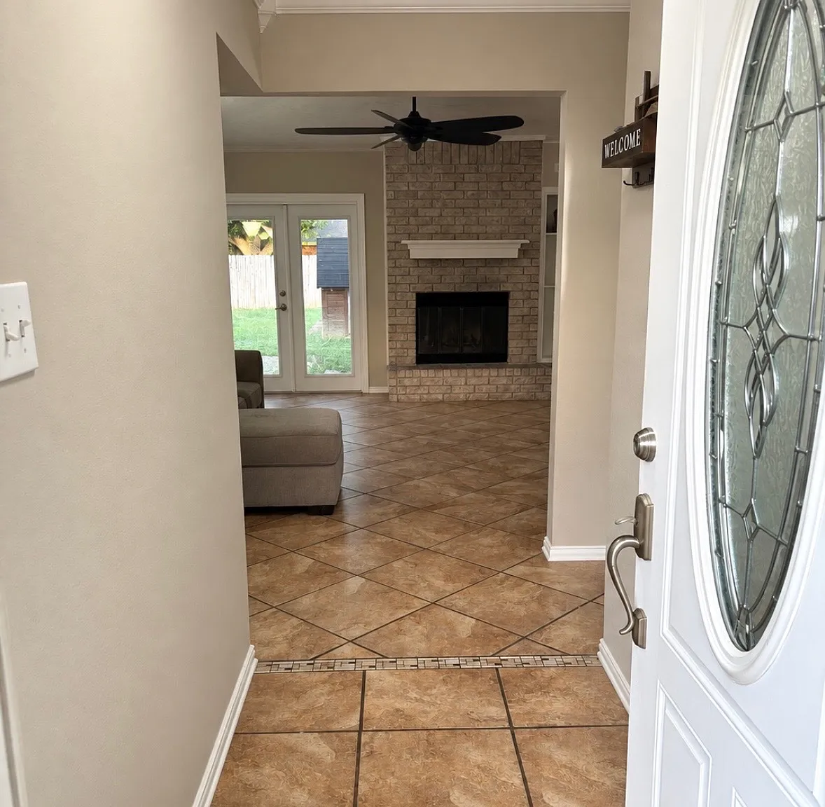 3 bed, 1485 sqft, $2,500 — Photo 2