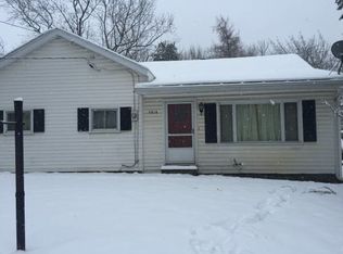 5818 E Bethany Leroy Rd, East Bethany, NY 14054