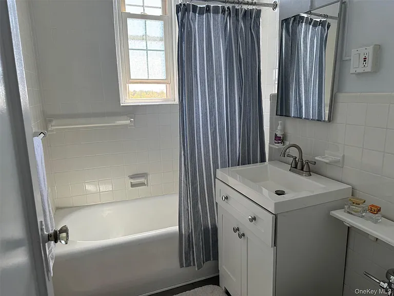 12 Hamilton Pl #D14 — Photo 9