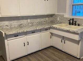 6 Preston St APT 2, Waterville, ME 04901