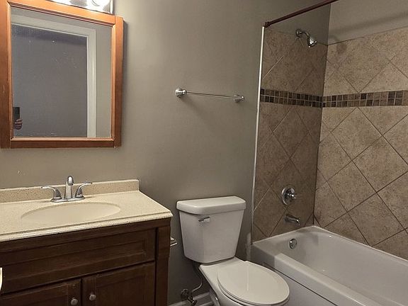 5th image of 1390 Pebblebeach Dr