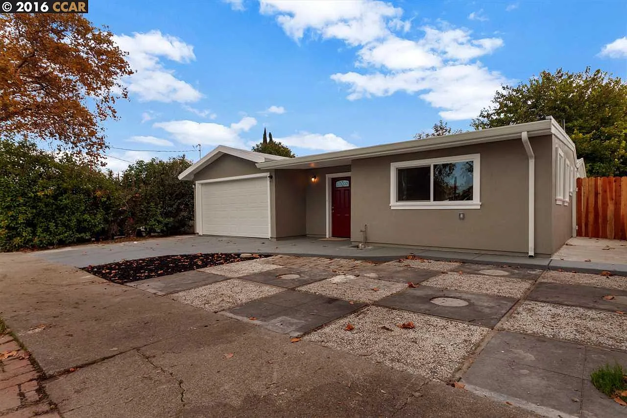 3341 Karen Way photo 1