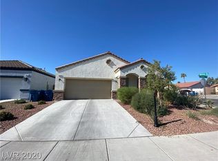 3909 Duneville St, Spring Valley, NV 89103