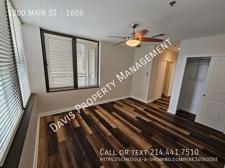 1200 Main St #1609 — Photo 35