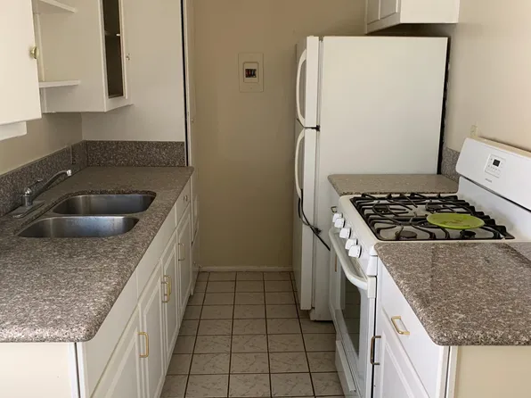 1336 Berkeley St APT 1, Santa Monica, CA 90404