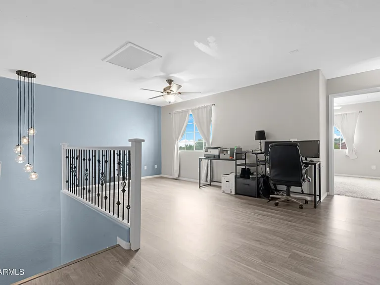 23340 W Cocopah St — Photo 17