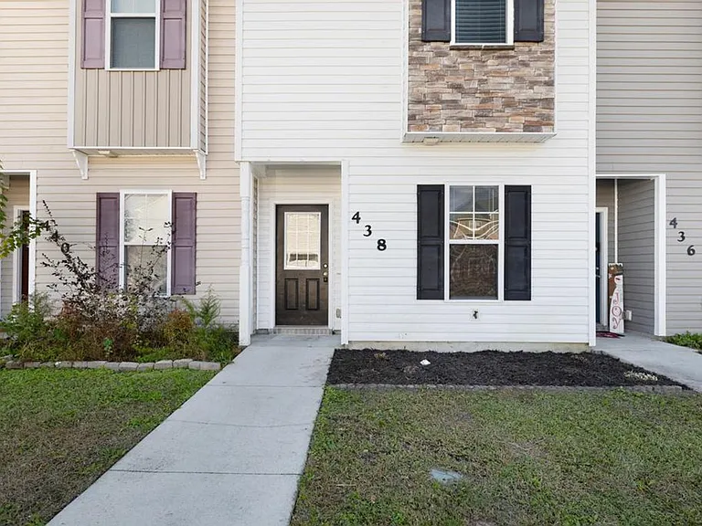 438 Caldwell Loop — Photo 2