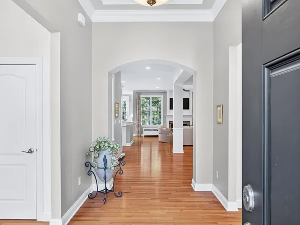 39 Woodsong, Plymouth, MA 02360