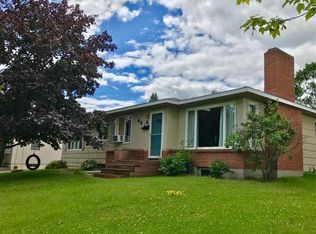 99 Hays Cir, Silver Bay, MN 55614