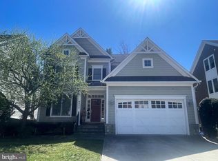 4502 Maple Ave, Bethesda, MD 20814