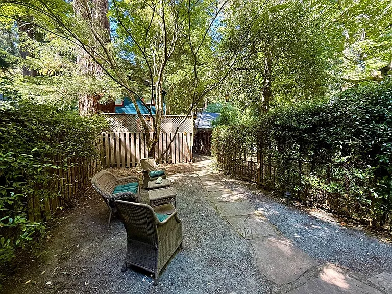271 Madrone Ave #A — Photo 26