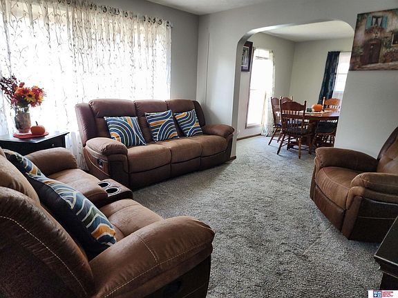 2nd image of 6011 Logan Ave