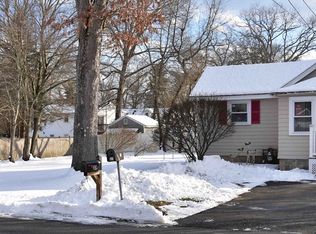 36 Briarwood Ave, Billerica, MA 01821