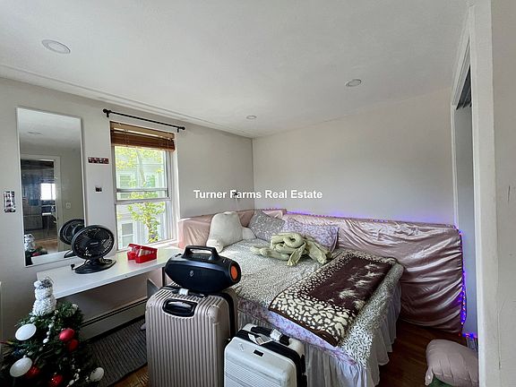 5th image of 56 Crescent Ave #2C