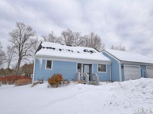 86 Cannon Ridge Dr #86, Watertown, CT 06795