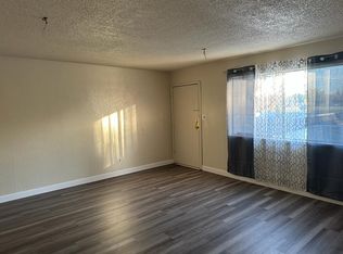 3307 E Fairmont Ave #C, Fresno, CA 93726