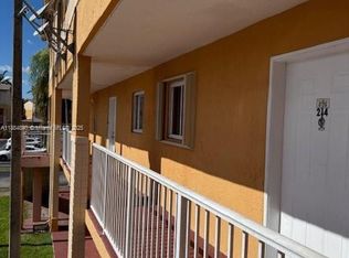 6245 Kendale Lakes Cir #213, Miami, FL 33183