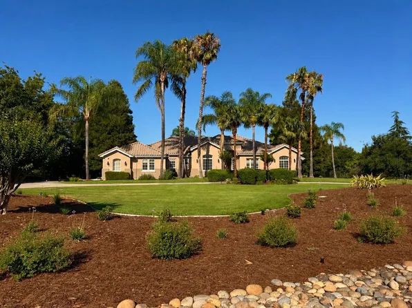 10746 Green Valley Dr, Gilroy, CA 95020