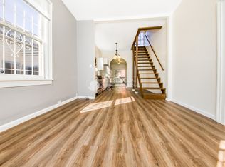 682 Sycamore St, Oakland, CA 94612