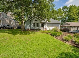 9566 Chipping Dr, North Chesterfield, VA 23237