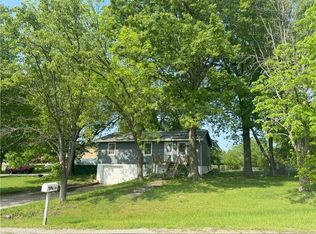 159 SE 431st Rd, Warrensburg, MO 64093