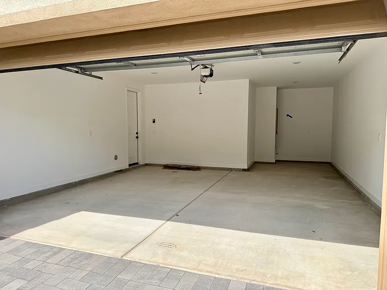 2345 E Stephens Ct — Photo 24