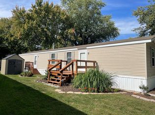 98 Valley Dr, Portage, IN 46368