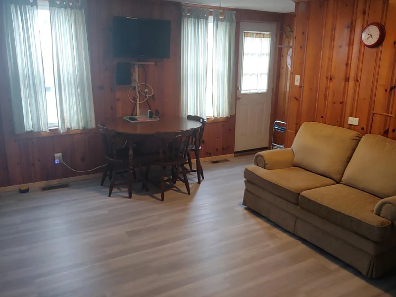 2 bed, 700 sqft, $1,500 — Photo 3