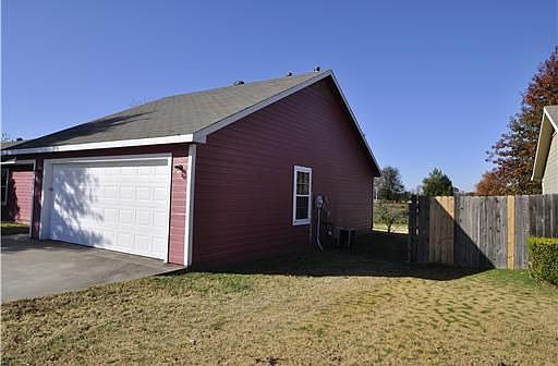 2nd image of 1474 Justin Ct