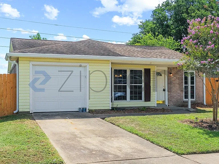 24010 Four Sixes Ln — Photo 1