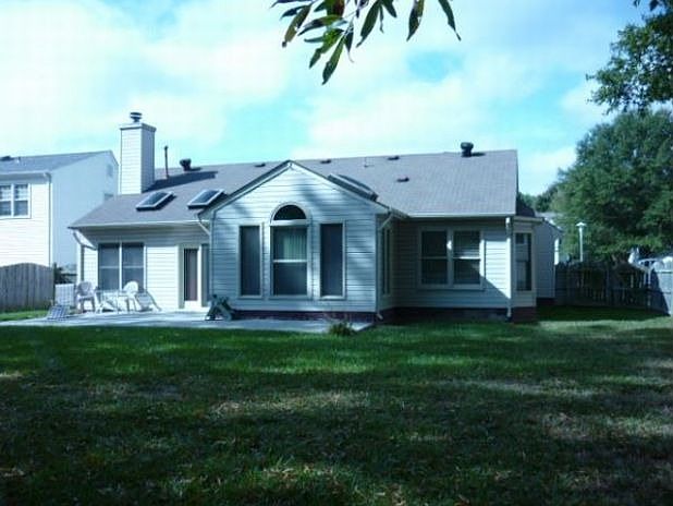 2nd image of 20 Decesare Dr