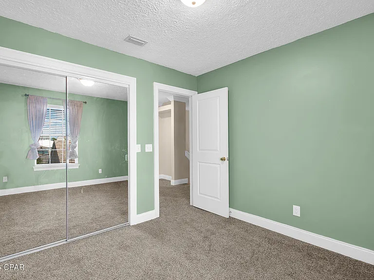 1365 Capri Dr — Photo 35