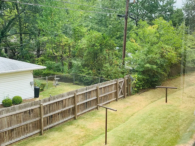 3339 Old Montgomery Hwy #C — Photo 60