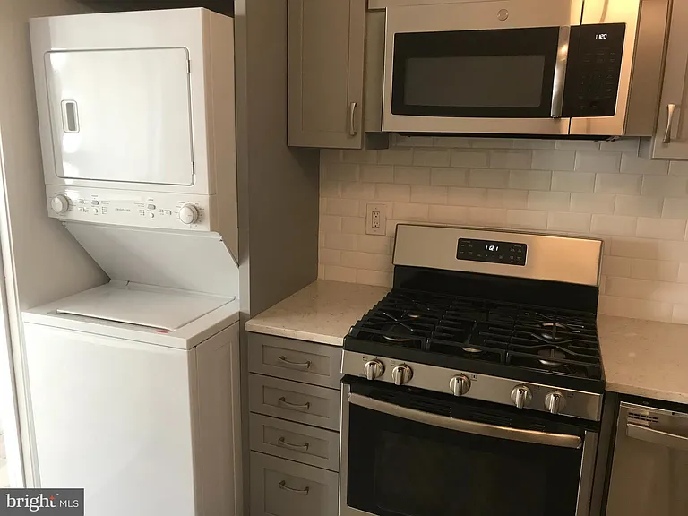 3705 S George Mason Dr #1903S — Photo 6