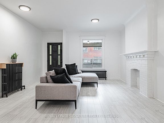 4th image of 8 Adrian Ave