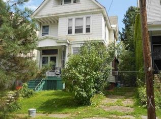 2216 12th St, Troy, NY 12180