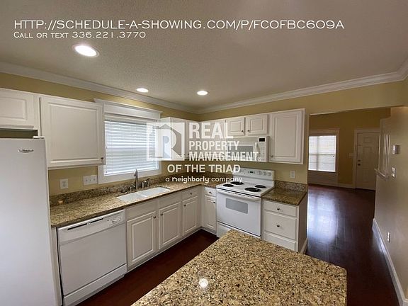3rd image of 6329 Hibiscus Ct