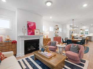 2145 Glen Hollow Dr, Raleigh, NC 27604