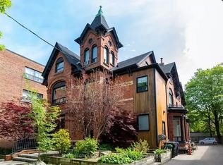 133 Dunn Ave #201, Toronto, ON M6K2R8