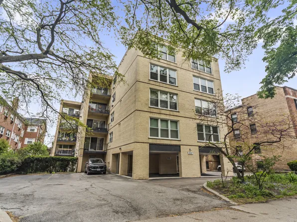 2141 Ridge Ave APT 2B, Evanston, IL 60201
