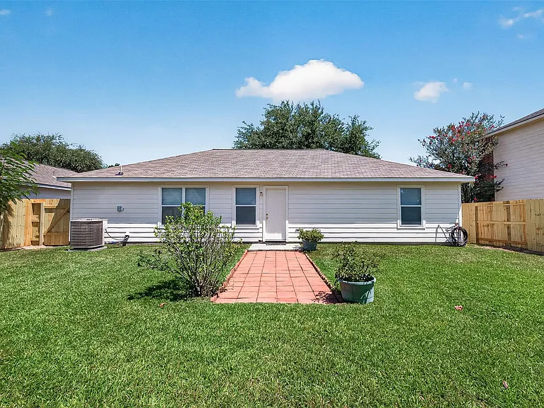 16200 Sun View Ln — Photo 26