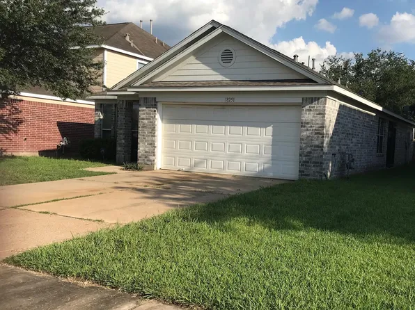 18251 River Sage Dr, Houston, TX 77084